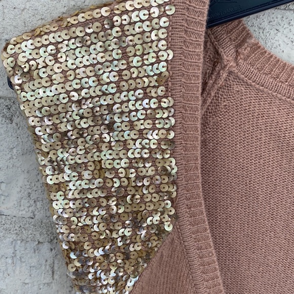 BCBGMax Azria Y2K cashmere and silk cap sleeve sweater. Size S - Picture 3 of 9